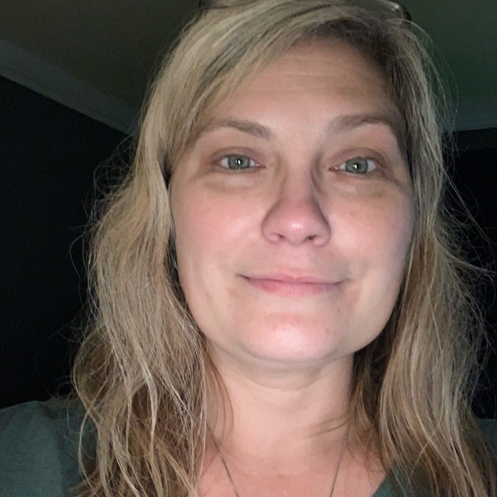 Meet your Posher, Amy